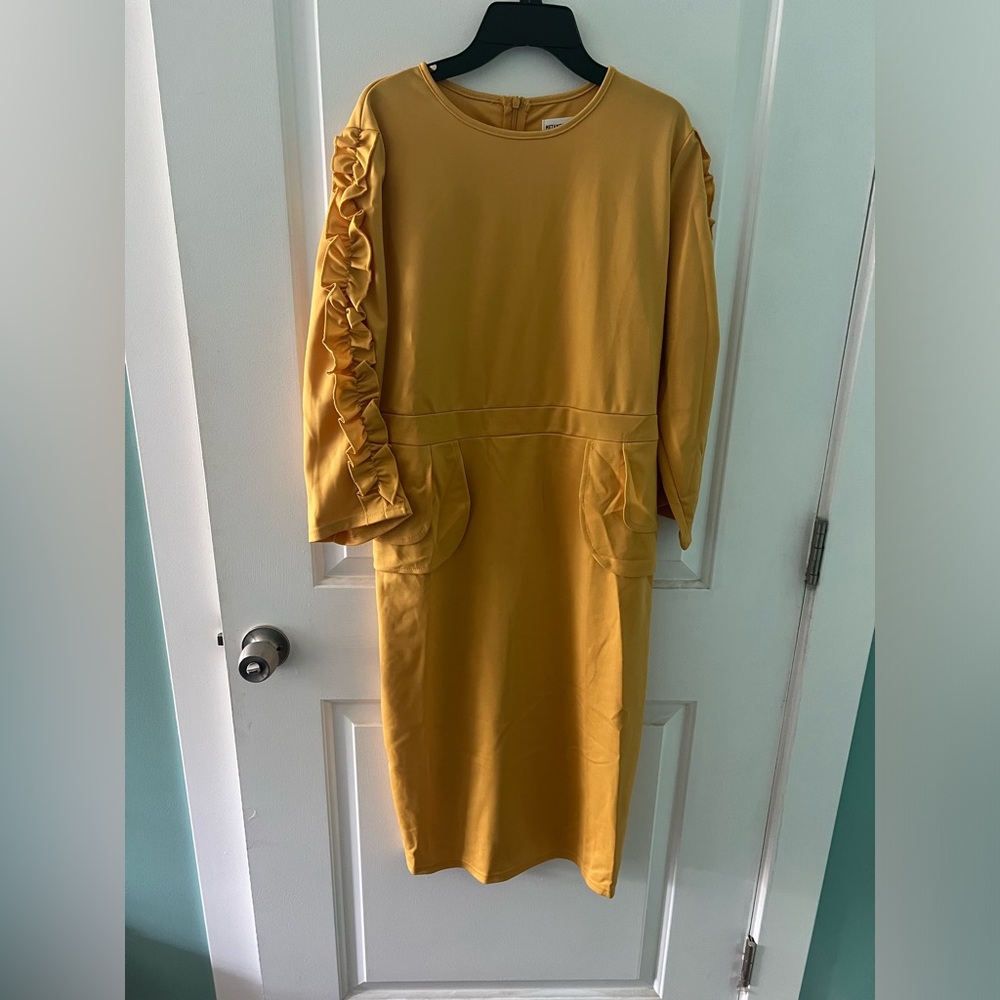 Metamorphosis Girl 2X Mustard Yellow Midi Dress